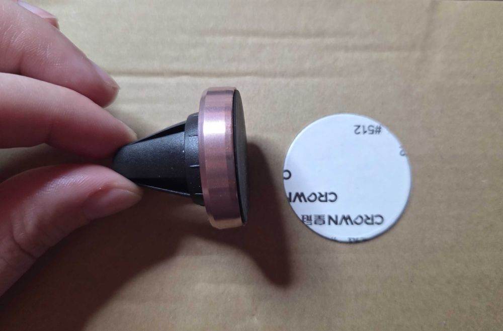 Suporte magnético de telemóvel para carro