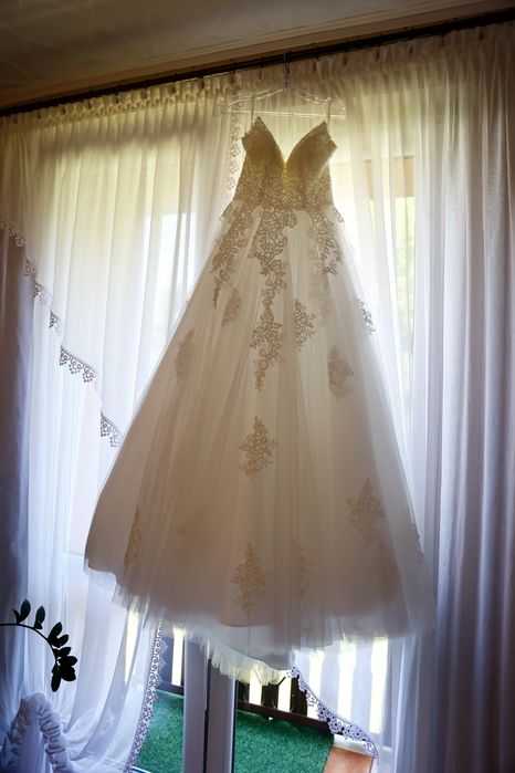 Suknia ślubna roz.36