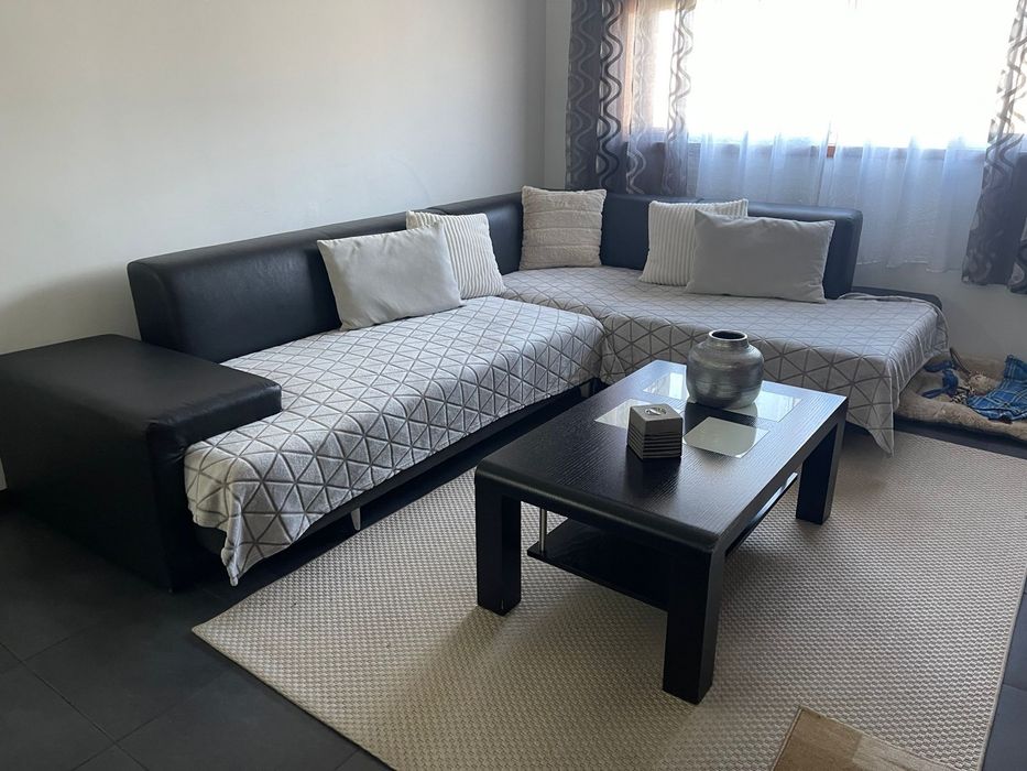 Sofá com chaise longue