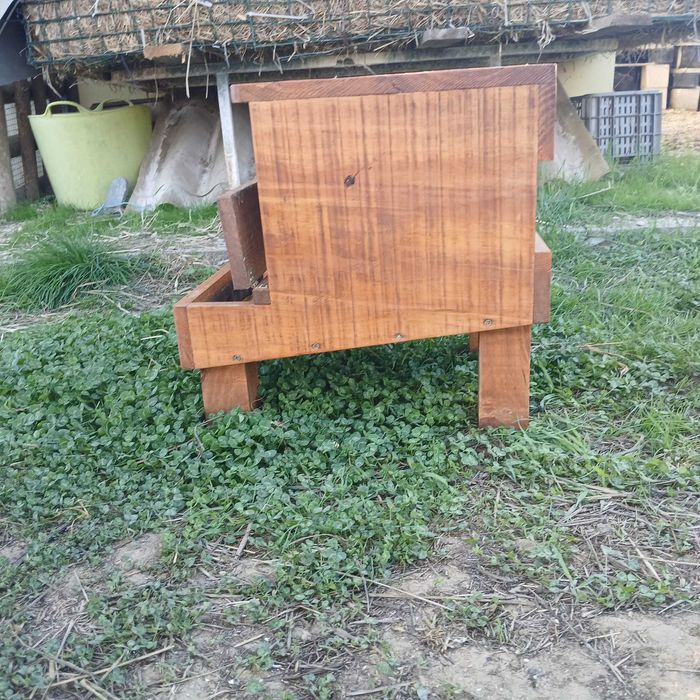 Caixa para postura de ovos