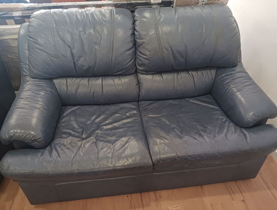 Vendo Sofas de Sala em Couro Azuis