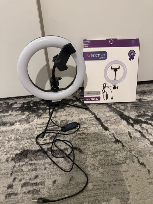 Кільцева LED лампа 20 см Wedemin WD-20 зі штативом і тримачем