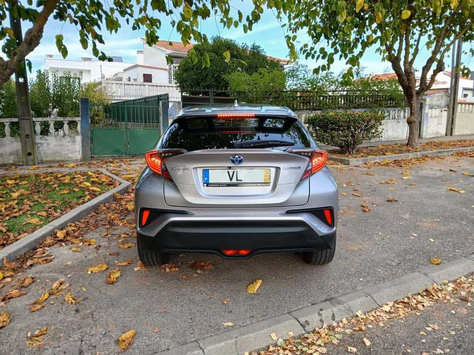 Toyota C-HR Hybrid 1.8 VVT-i
