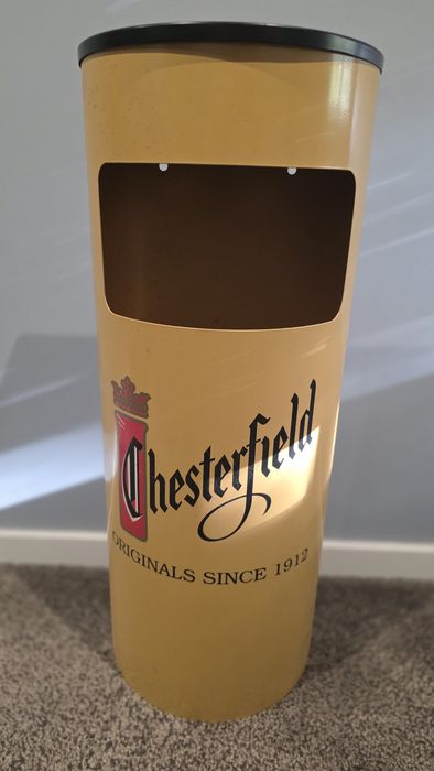 Cinzeiro de pé alto Chesterfield Bar/Café
