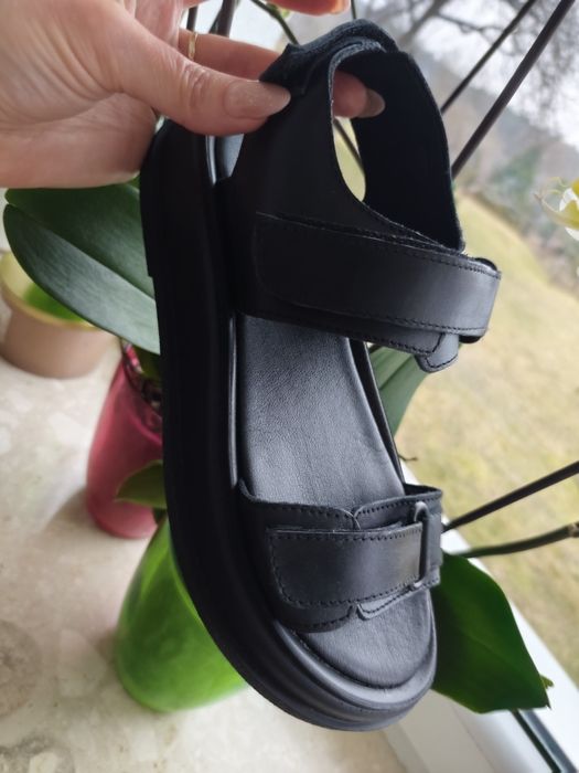 Sandałki skóra damskie