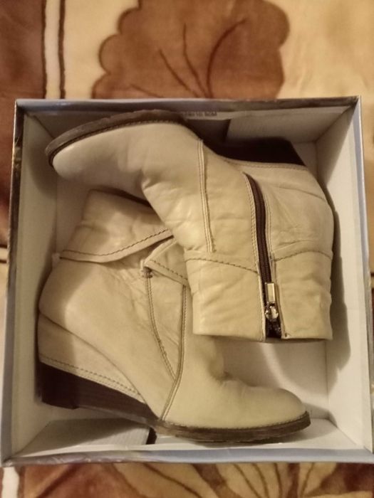 Kozaki damskie skórzane