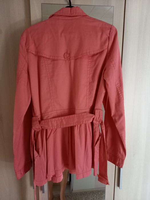 Wiosenny płaszczyk Top Secret Woman 40