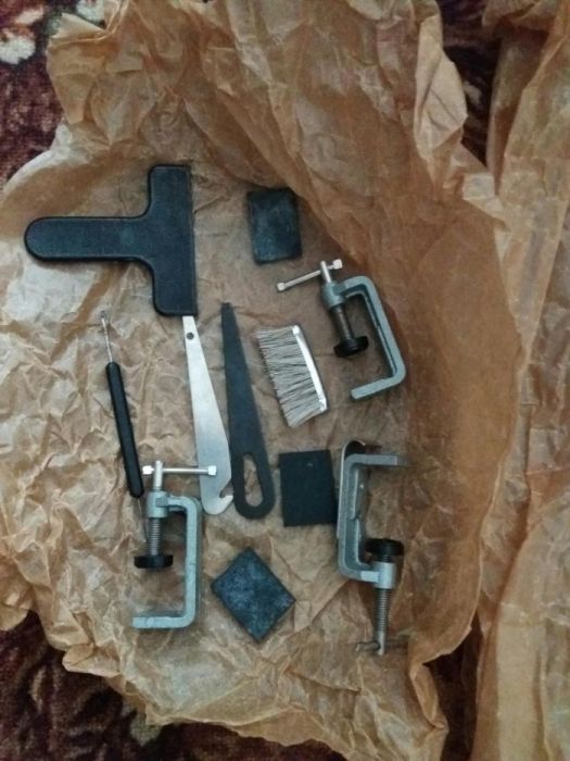 новий ручний вязальний апарат