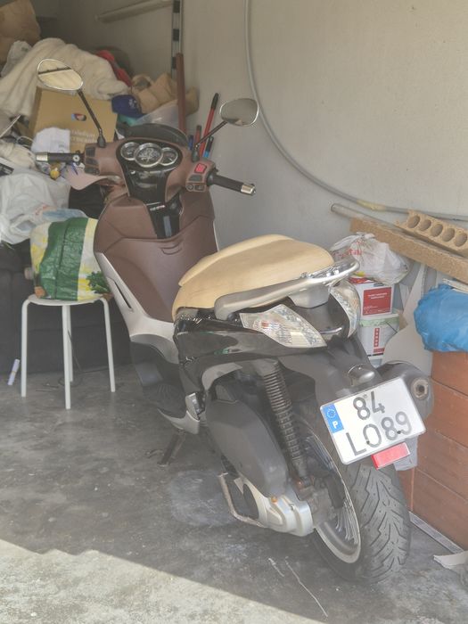 Piaggio Beverly 125cc 17.500km 2011