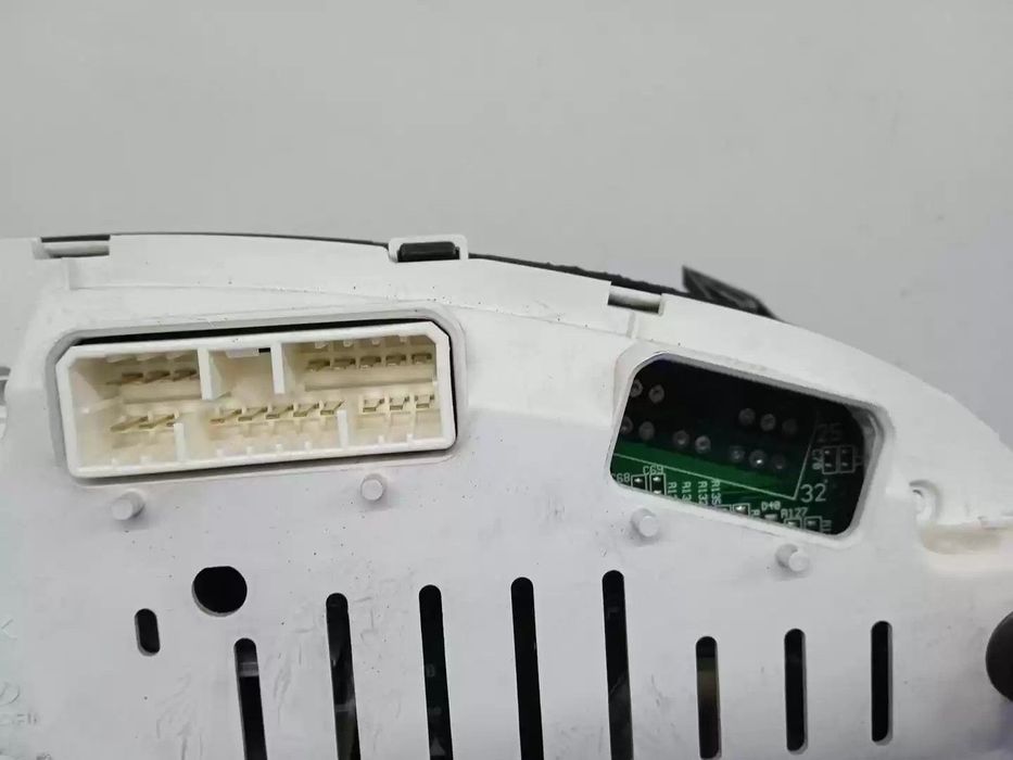 QUADRANTE HYUNDAI TUCSON 2006 -940132E421