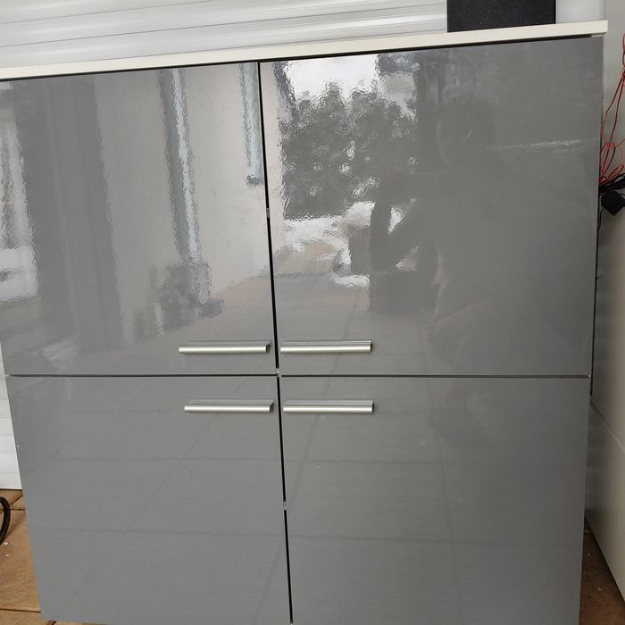 Sprzedam używane meble do pokoju.         .