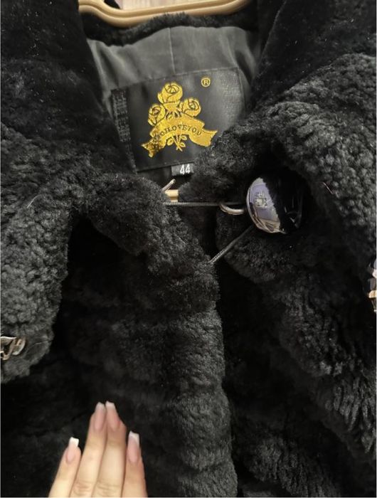 Продам натуральну шубу з мутон xs-s