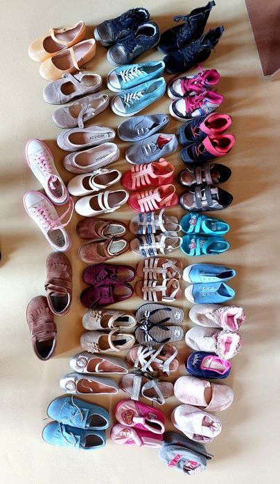 Lote grande de sapatos 18 ao 33