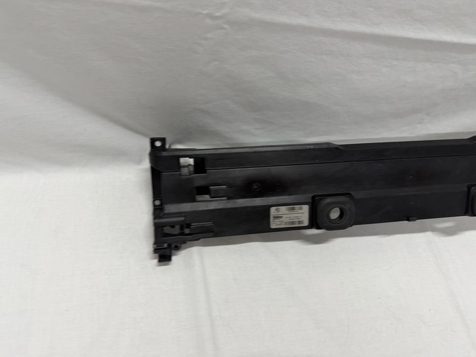Ramka Obudowa Dolna Chłodnicy BMW 5 F10 F11