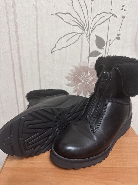 Ugg australia оригинал зимние ботинки, кожа полусапожки, угги 36р