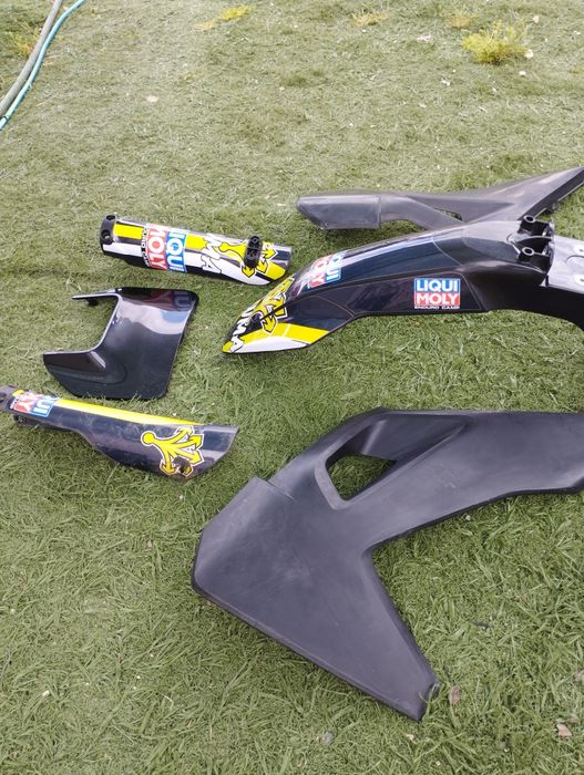 Kit plásticos husqvarna fe a partir de 2020 até 2024