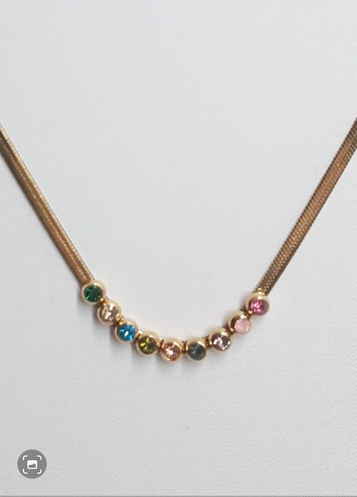 Colar em aço inoxidável com zircónia coloridas