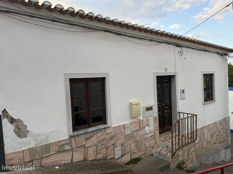 Moradia T4 Ervidel — Ervidel, Beja