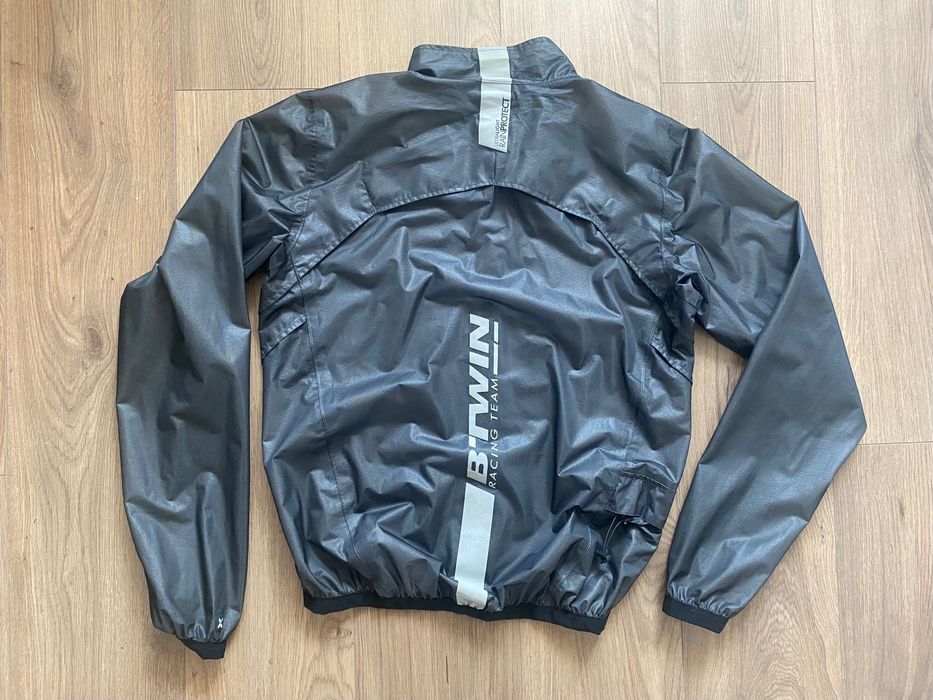 Легка вітровка/дощовик Decathlon