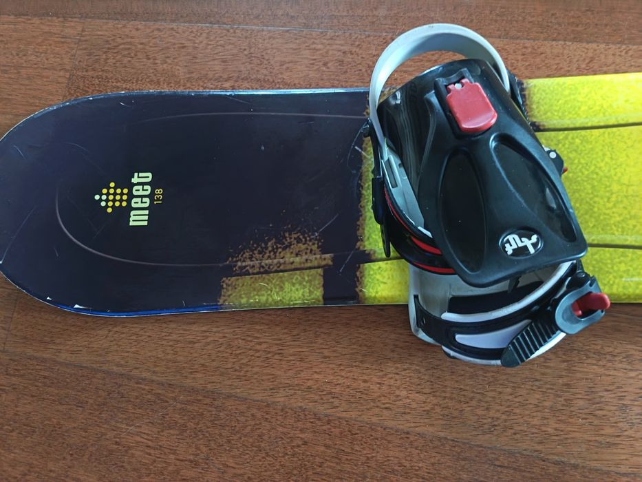 Deska snowboardowa SRUF 138 cm