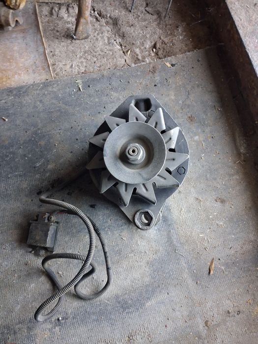 Генератор Славутич таврія