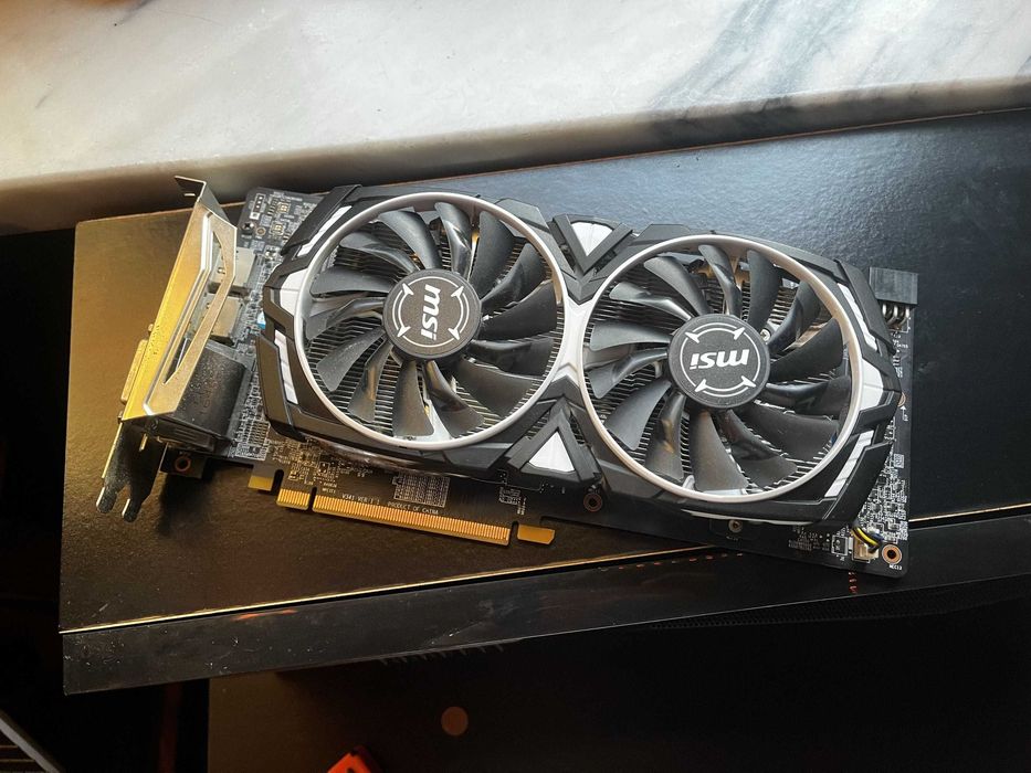 Placa Gráfica AMD Radeon RX 480 4GB OC