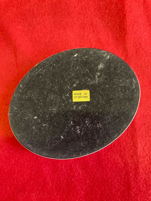 Guarda joias em osso