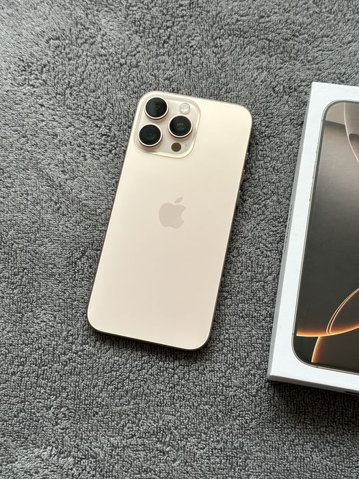 Продам IPhone 16 PRO MAX 256 Neverlock