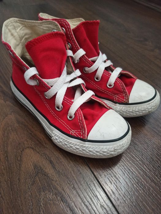 Converse czerwone wysokie