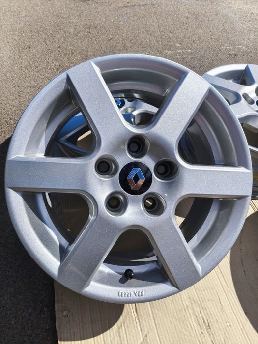Диски Renault Megane Scenic Zoe Kangoo Nissan Leaf NV200 Tino KIA Soul Ceed Cerato K3 Venga Hyundai Elantra i30 iX20 Sonata Venue Suzuki R15(5*114,3)