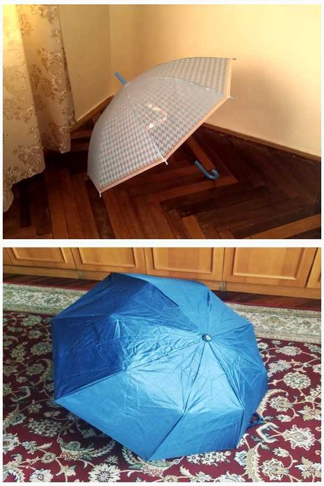 Зонт клеёнчатый, светлый.