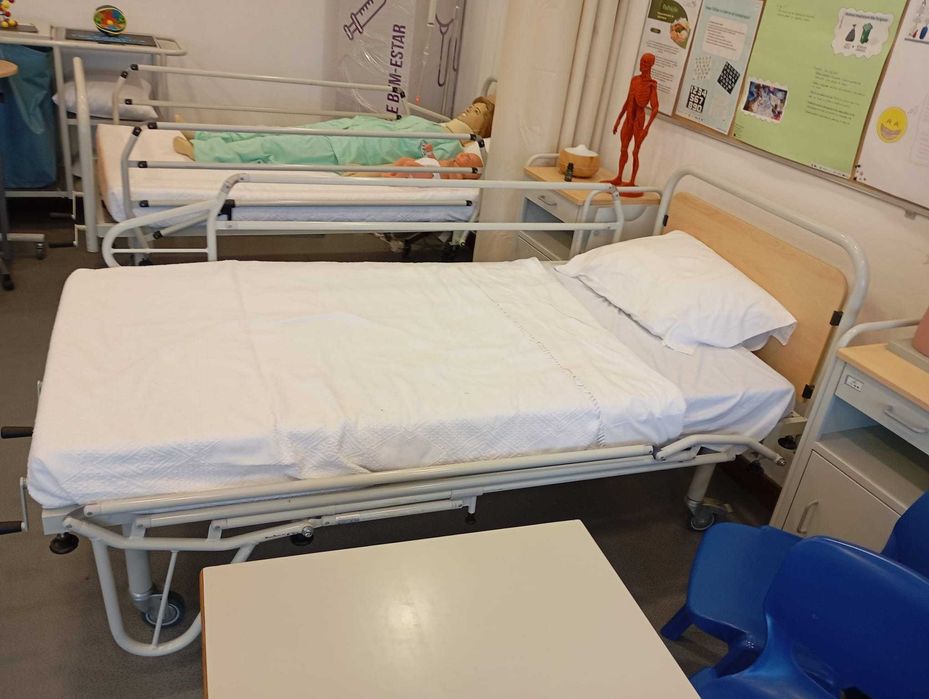 2 Camas Articuladas manuais sem colchão