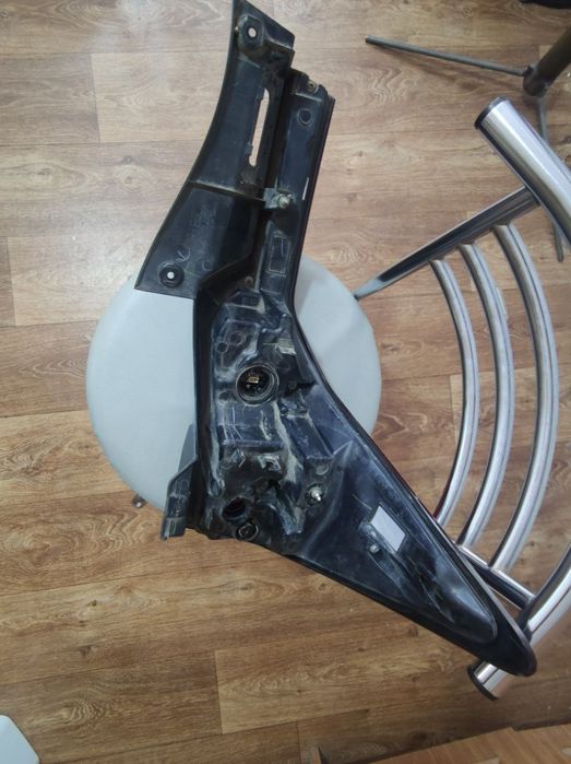 Задні фонарі mitsubishi padjero sport 3 21рік