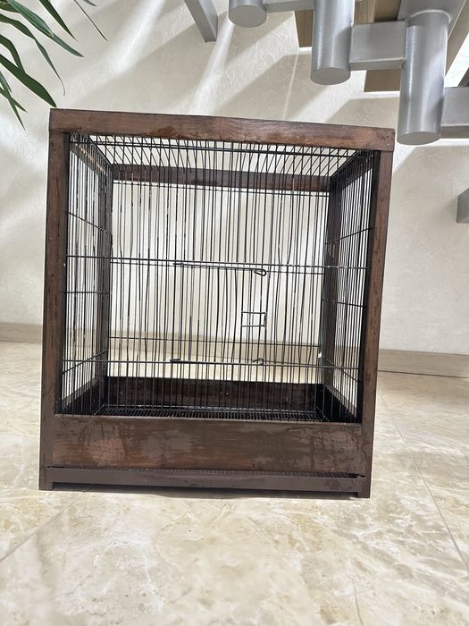 клітка для папугая, папуги