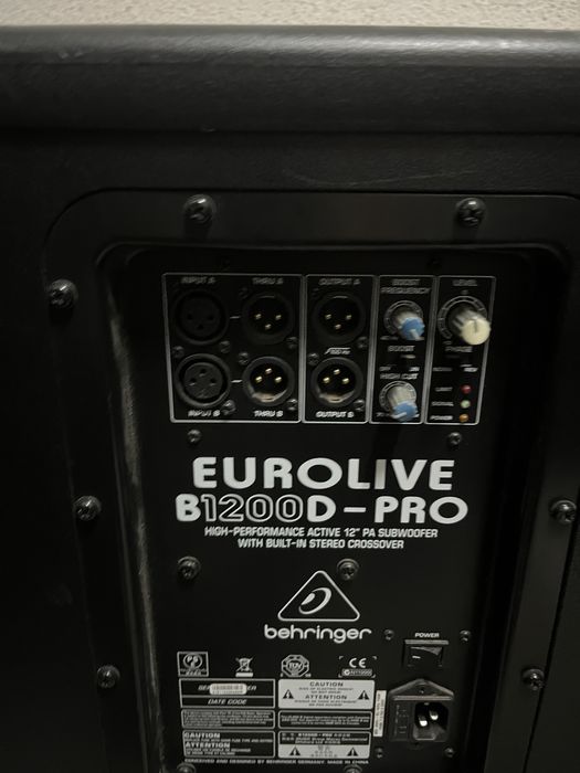 Subwoofer Behringer B1200D Pro Grave