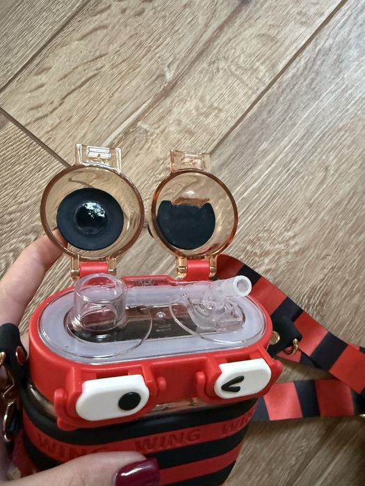 Продам поїльник непроливайку , бутилочка для води дитяча