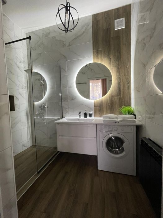 Подобова квартира,район отель Буковина,обл. лікарня,парк Шевч.,стадіон