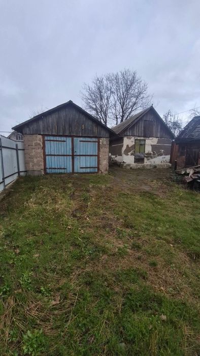 Продам окремий будинок , р-н Чолівка