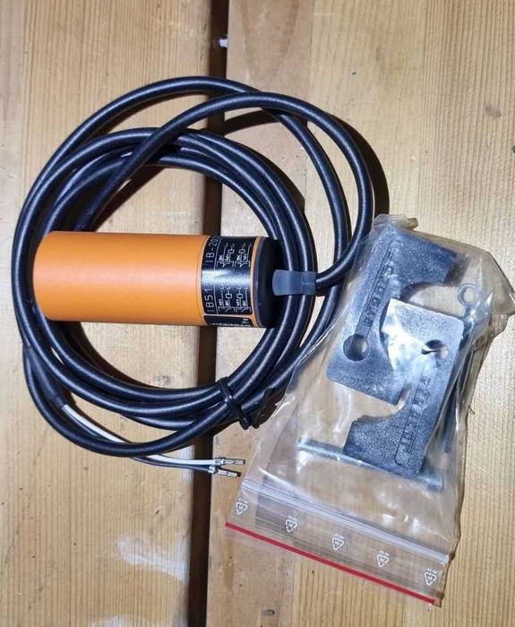 Индуктивные датчики IFM Electronic IB5161 и IFM IB5131