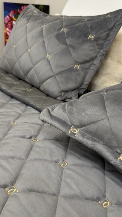 Новинка! Велюрове покривало та наволочки велюровое покрывало комплект