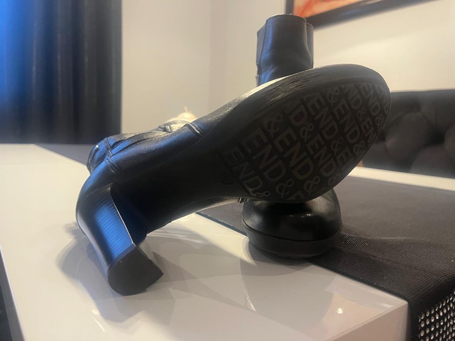 Buty na obcasie za kostkę skórzane Lasocki botki 37