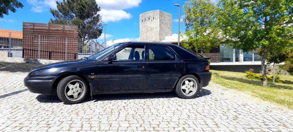Mazda 323f 1.6i gasolina