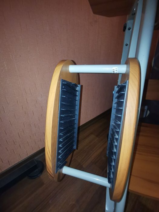 Стіл для школяра