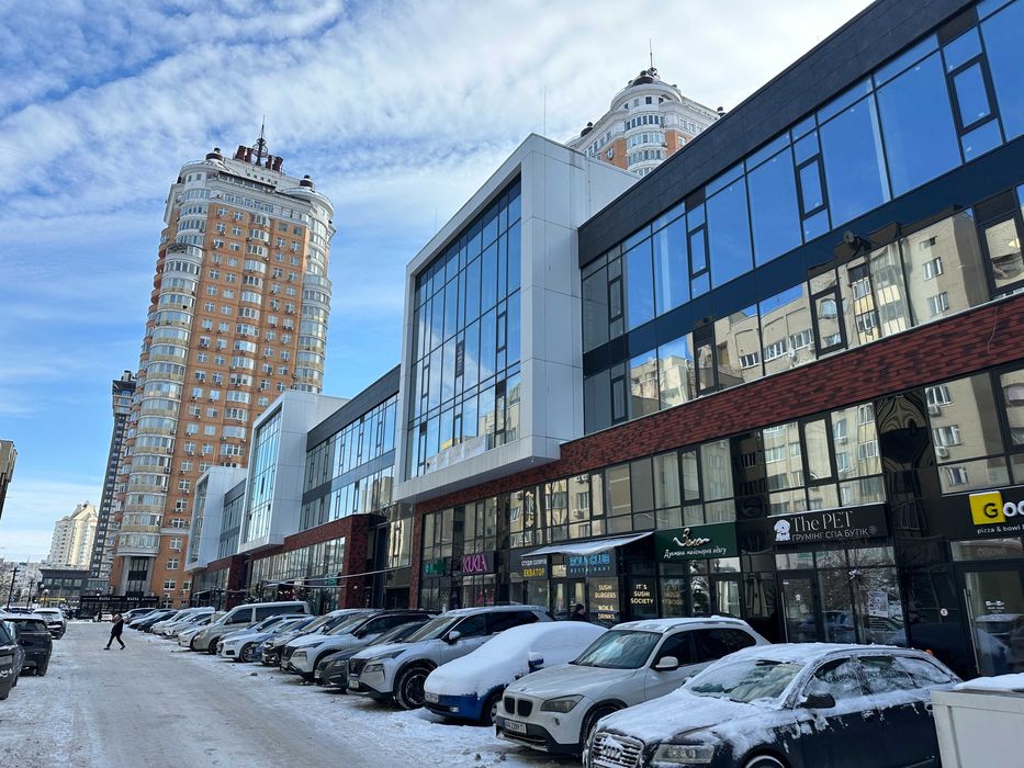 Оренда приміщення 135 м2 без ремонту Оболонь метро Мінська open space, Smart Hub Obolon