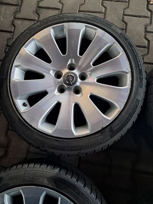 Felgi opel insignia 5x120 8.5 j 19 et 45  plus opony zimowe