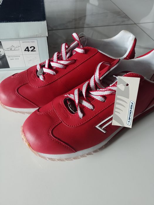 Nowe buty firma Fishbone Roz42