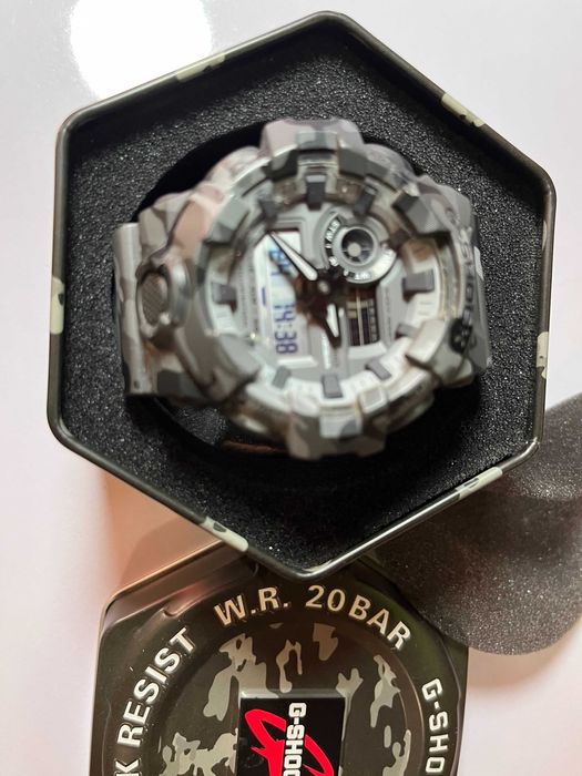 Годинник Casio G-Shock GA-700CM-8A