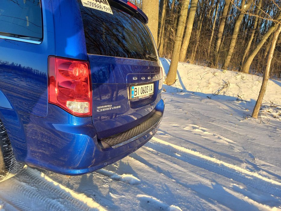 Dodge Grand Caravan 5  2019 р. GT CREW SXT + Мінівен 7 місць