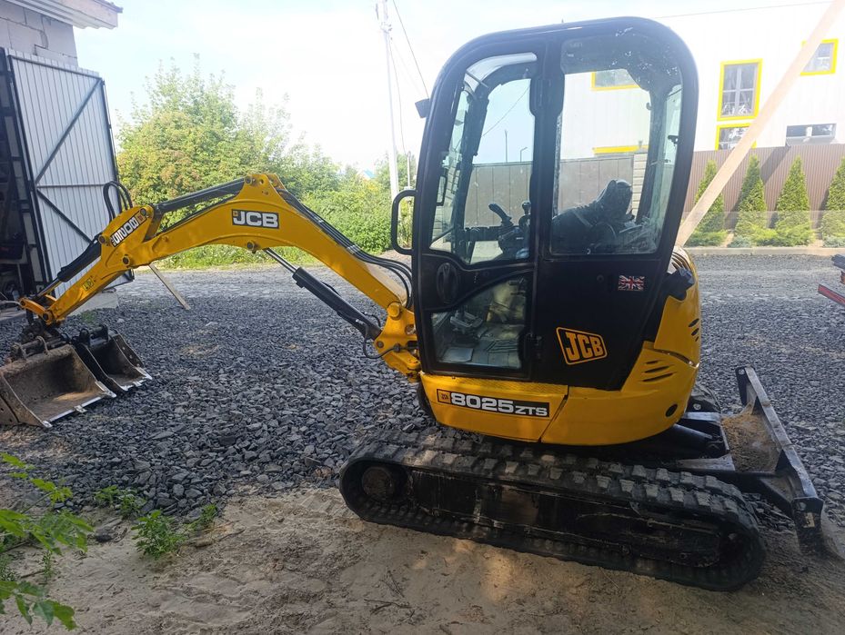 Продам міні екскаватор JCB 8025 2007 року