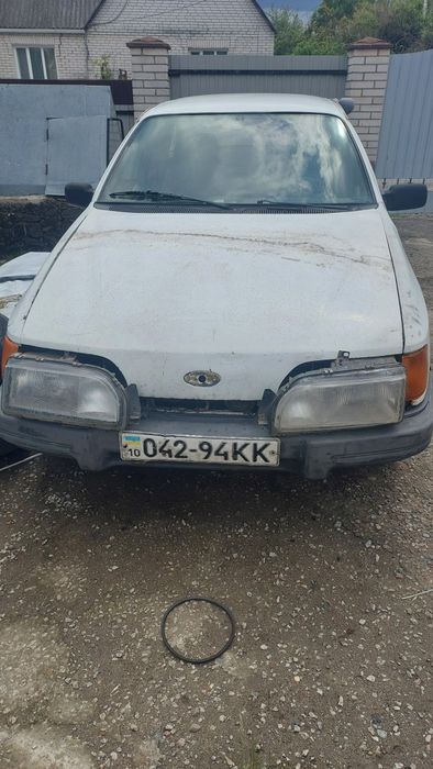 Продам машину  Ford